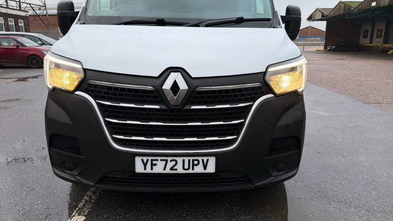 Renault Master Lwb Diesel Fwd LM35dCi 135 Business+ Medium Roof Van